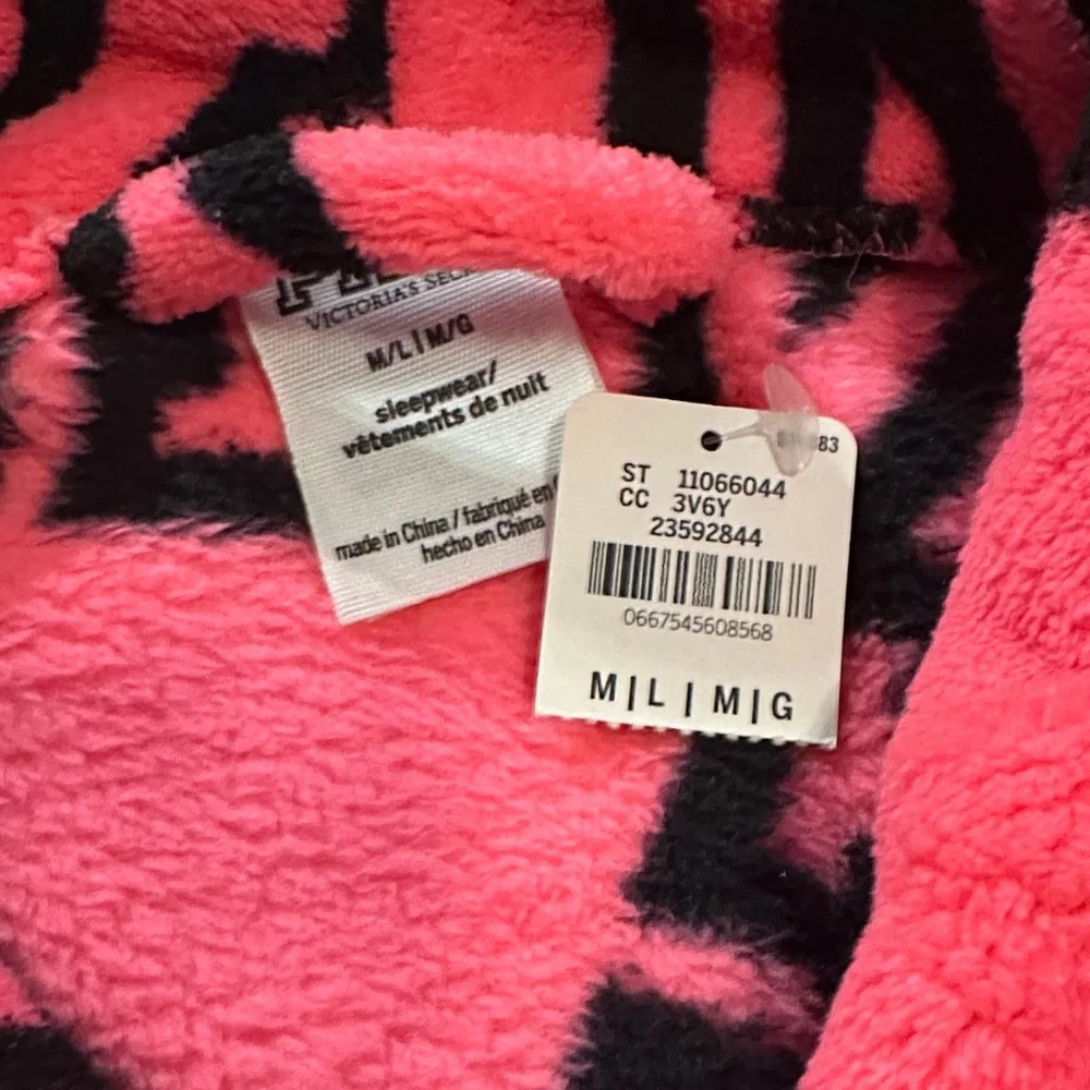 Pink Logo Print Robe - Picture 2 of 3